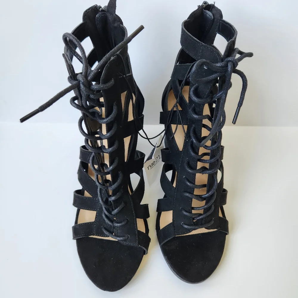 Rue 21 Peep Toe Lace Up Booties Black Back Zipper Block Heel Sexy Cute Size 9